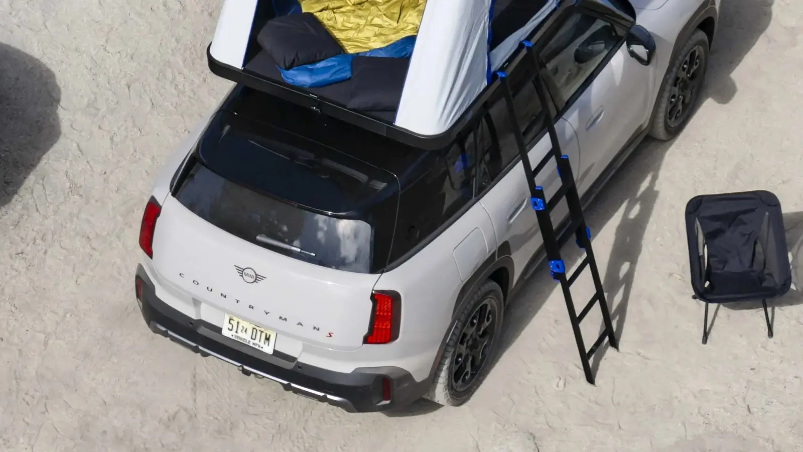 Mini Countryman Untamed Edition — новый авто с палаткой AutoHome и набором от Helinox