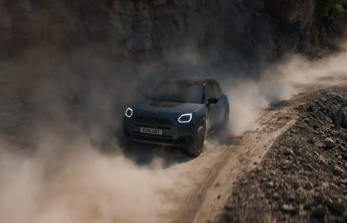 Mini Countryman Untamed Edition: повышенный клиренс и новые цвета
